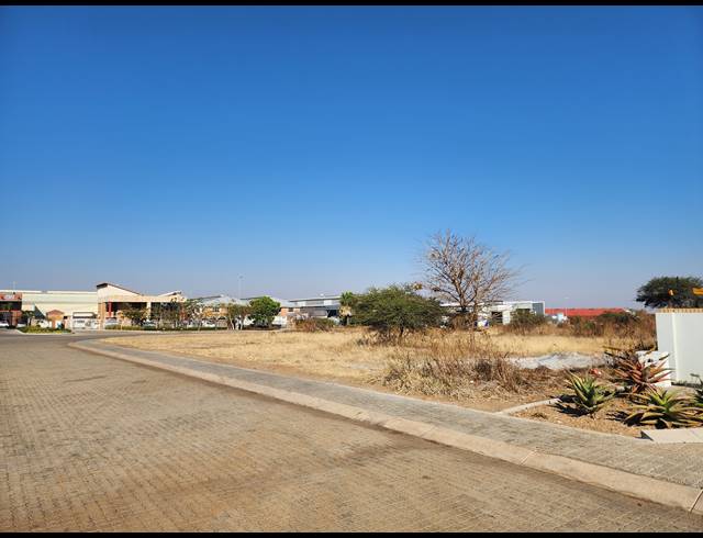 6,000M² VACANT LAND FOR SALE IN MAGNA VIA INDUSTRIAL